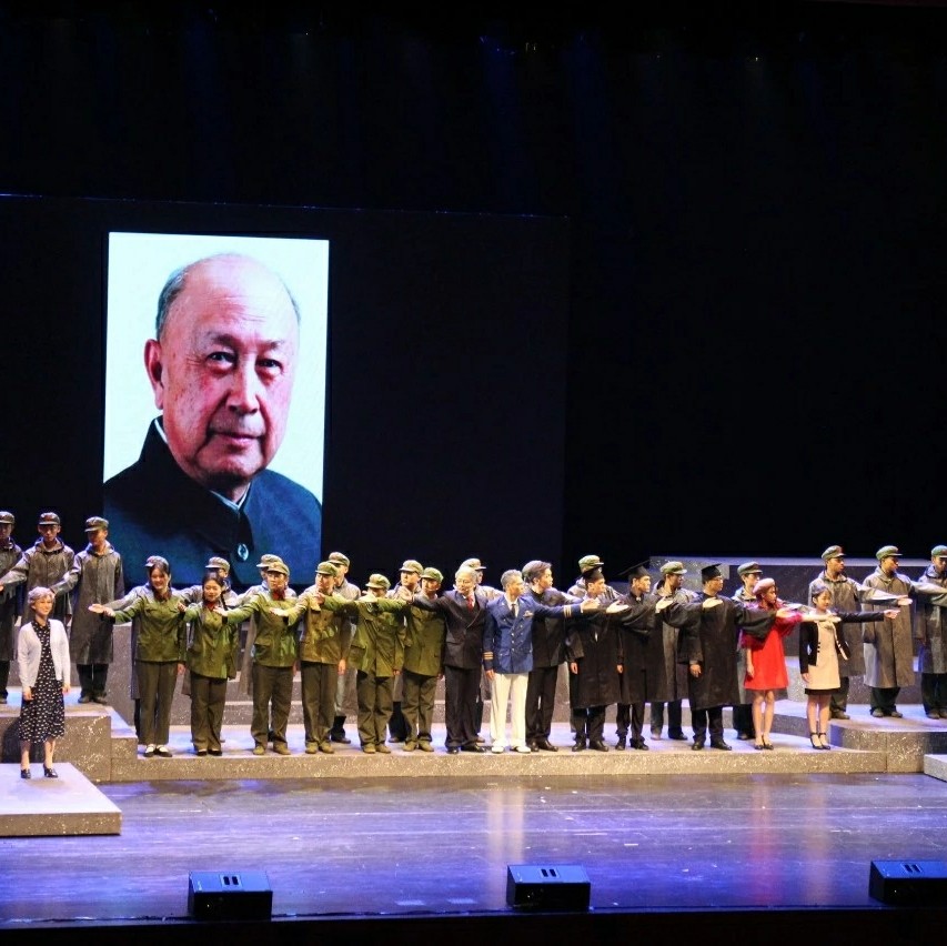 “共和國的脊梁——科學大師名校宣傳工程”科學家主題劇目2019草原行暨“最美科學工作者”宣講活動