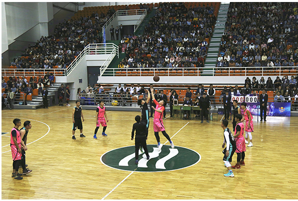 發揚體育精神 展現籃球風采 鴻德學院第四屆“戰馬杯”籃球賽圓滿閉幕