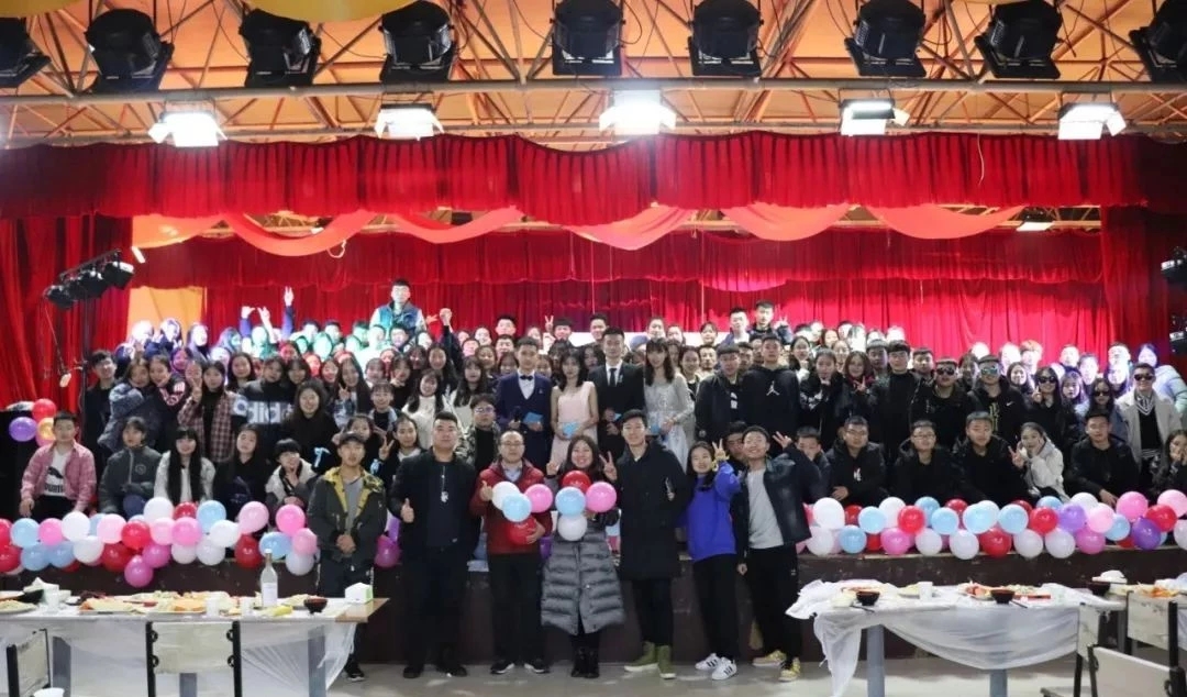 濃情餃子宴，溫暖學(xué)生會(huì)