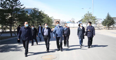 疫情防控包聯(lián)工作制幫助鴻德解決實際困難