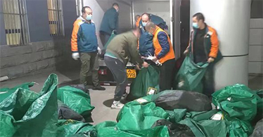 @鴻德學子：新學期教材已連夜裝車發出，近日請注意查收！（學校包郵）