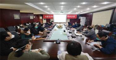 高慧廣教授為鴻德教師作“提高哲學社會科學原創能力”專題講座