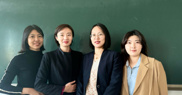 鴻德教師尹凈、張茹在第三屆內(nèi)蒙古自治區(qū)高校教師教學(xué)創(chuàng)新大賽中喜獲佳績(jī)