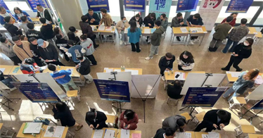 學院工程管理系舉辦專場招聘會，41家企業進校招賢納士