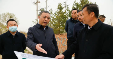 新城區委副書記、區長殷樹剛一行調研學院擬建塔利校區項目和小井村研學項目