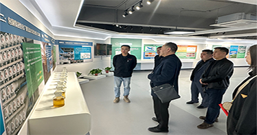 “訪企拓崗”促就業，系主任幫畢業生找工作