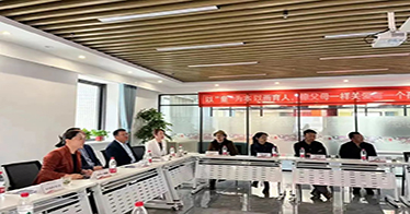 鴻德藝術設計系與童畫國際美術教育簽約 共建“校企合作就業實踐基地”