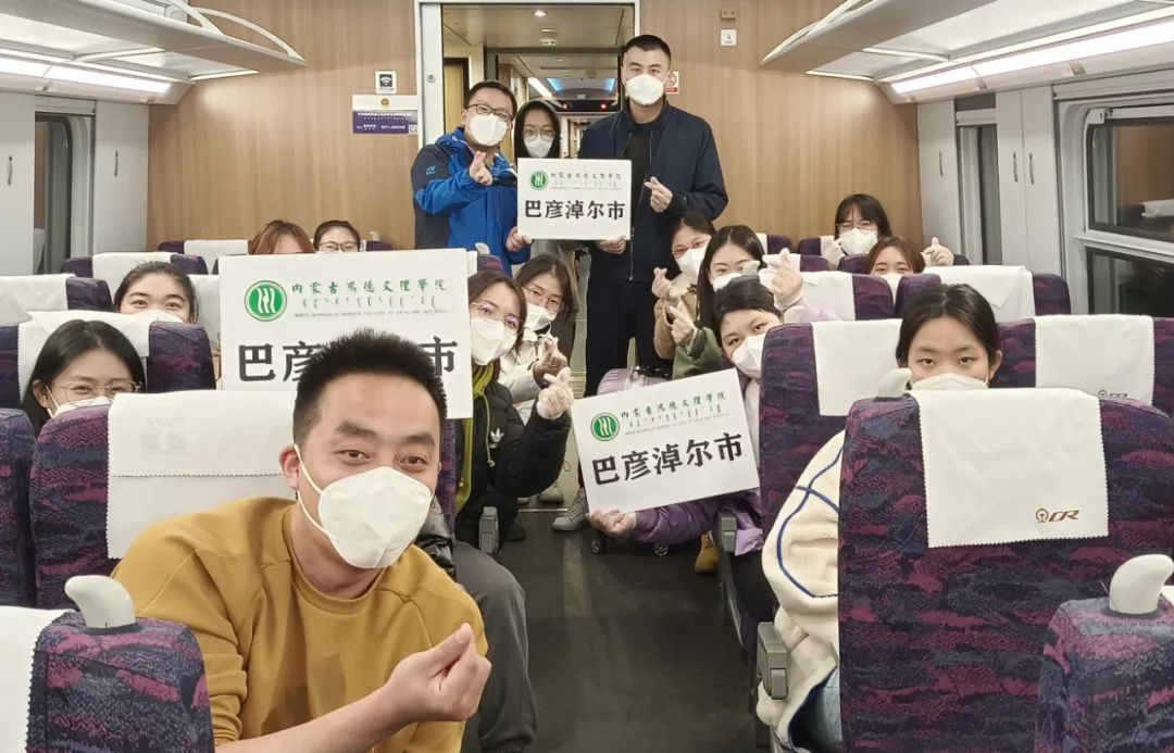 鴻德教師護送學生返鄉感言 | 白樺：用愛心感染學生、用正能量感動學生