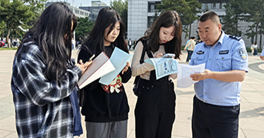 內(nèi)蒙古鴻德文理學(xué)院舉辦“網(wǎng)絡(luò)安全為人民，網(wǎng)絡(luò)安全靠人民”主題宣傳活動(dòng)