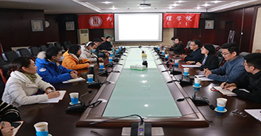 學院邀請自治區社科聯副主席朱曉俊作專題講座