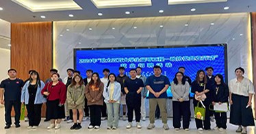 學院50名學生參加“助力五萬大學生留呼工程-政協委員在行動”就業招聘活動