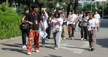 泰國格樂大學(xué)師生一行來學(xué)院訪問交流