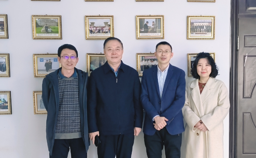 內蒙古鴻德文理學院兩中心開展學術交流，深化合作機制