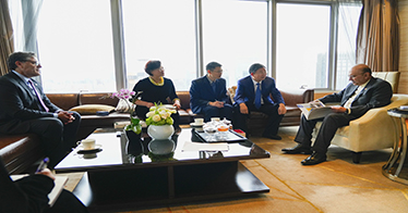 巴基斯坦總統扎爾達里在京會見周玉樹院長