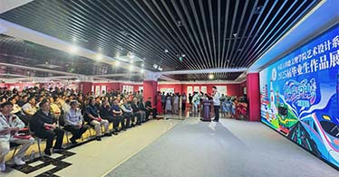 學院藝術設計系340余件畢業設計作品亮相呼和浩特市美術館