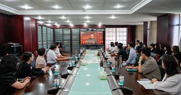 九三閱兵！鴻德師生共同見證！