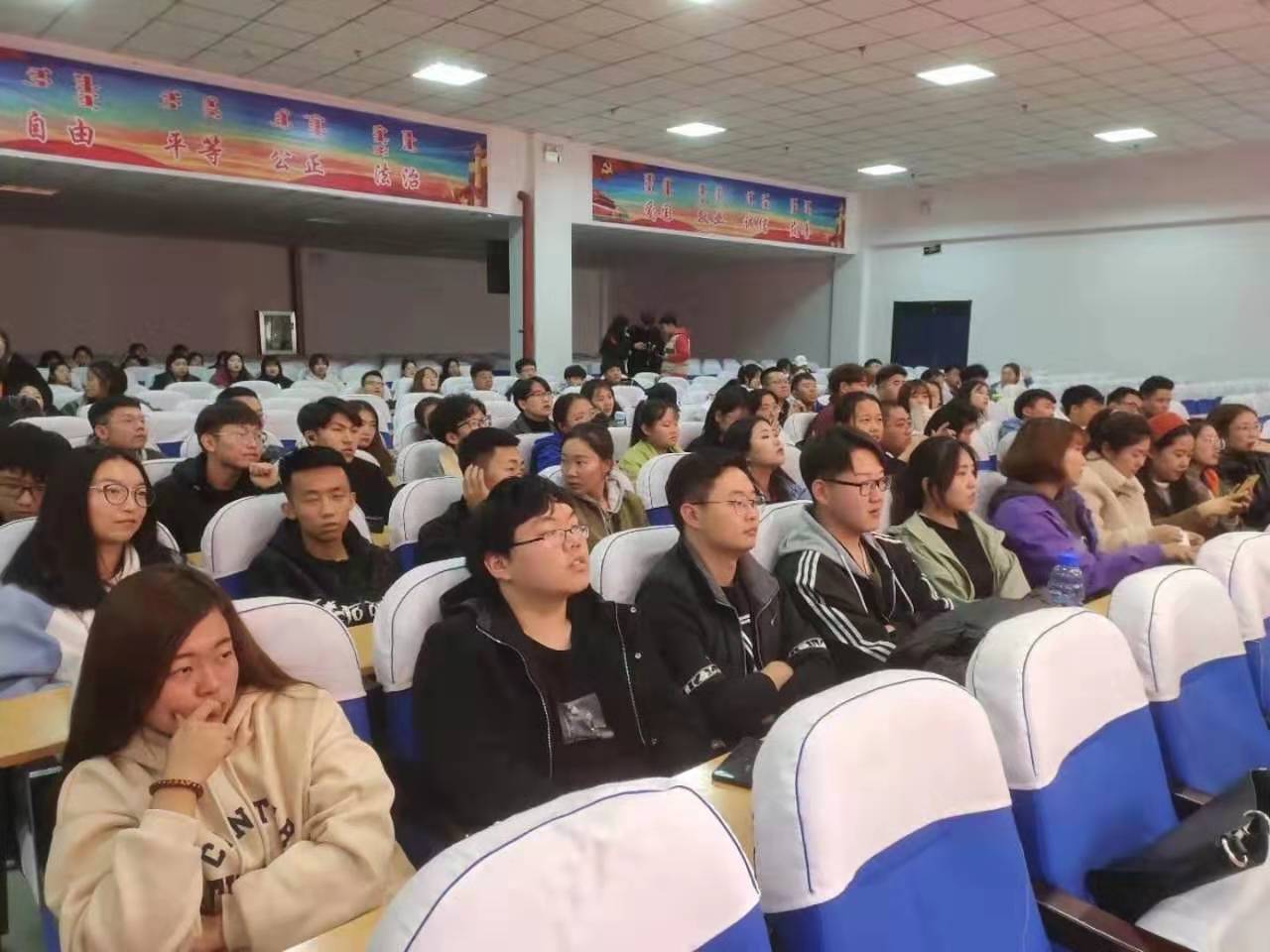 20191203170314_55167.jpg 20191203170314_55167.jpg