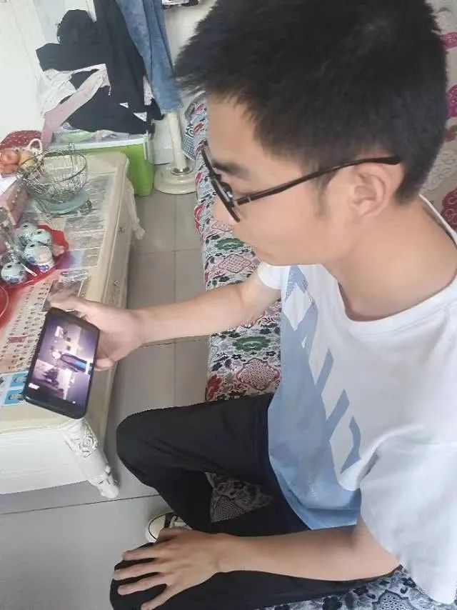 75896aedaec034f5596c8444e66d48ff.jpg 75896aedaec034f5596c8444e66d48ff.jpg