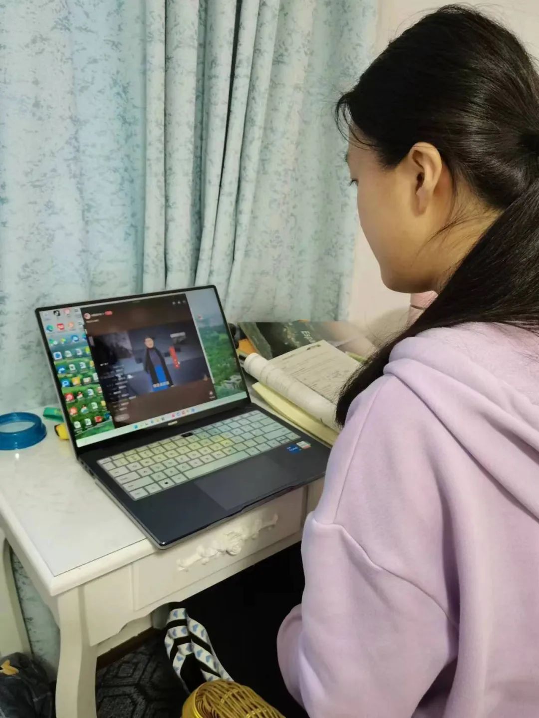 8ef4bf515f966772746641953b08c69c.jpg 8ef4bf515f966772746641953b08c69c.jpg