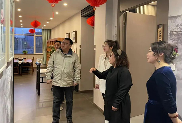 藝術設計系.jpg 藝術設計系.jpg