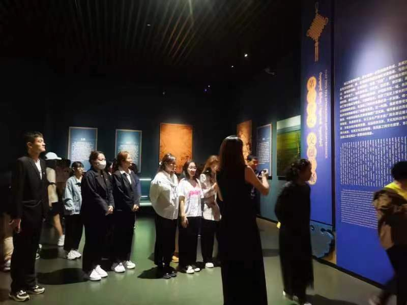 1366d1af5384e560e0bf76c43fc14ade.jpg 1366d1af5384e560e0bf76c43fc14ade.jpg