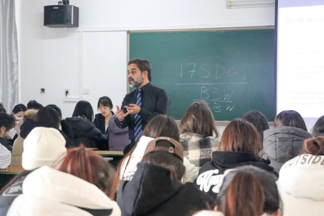 640 (2).jpg 640 (2).jpg