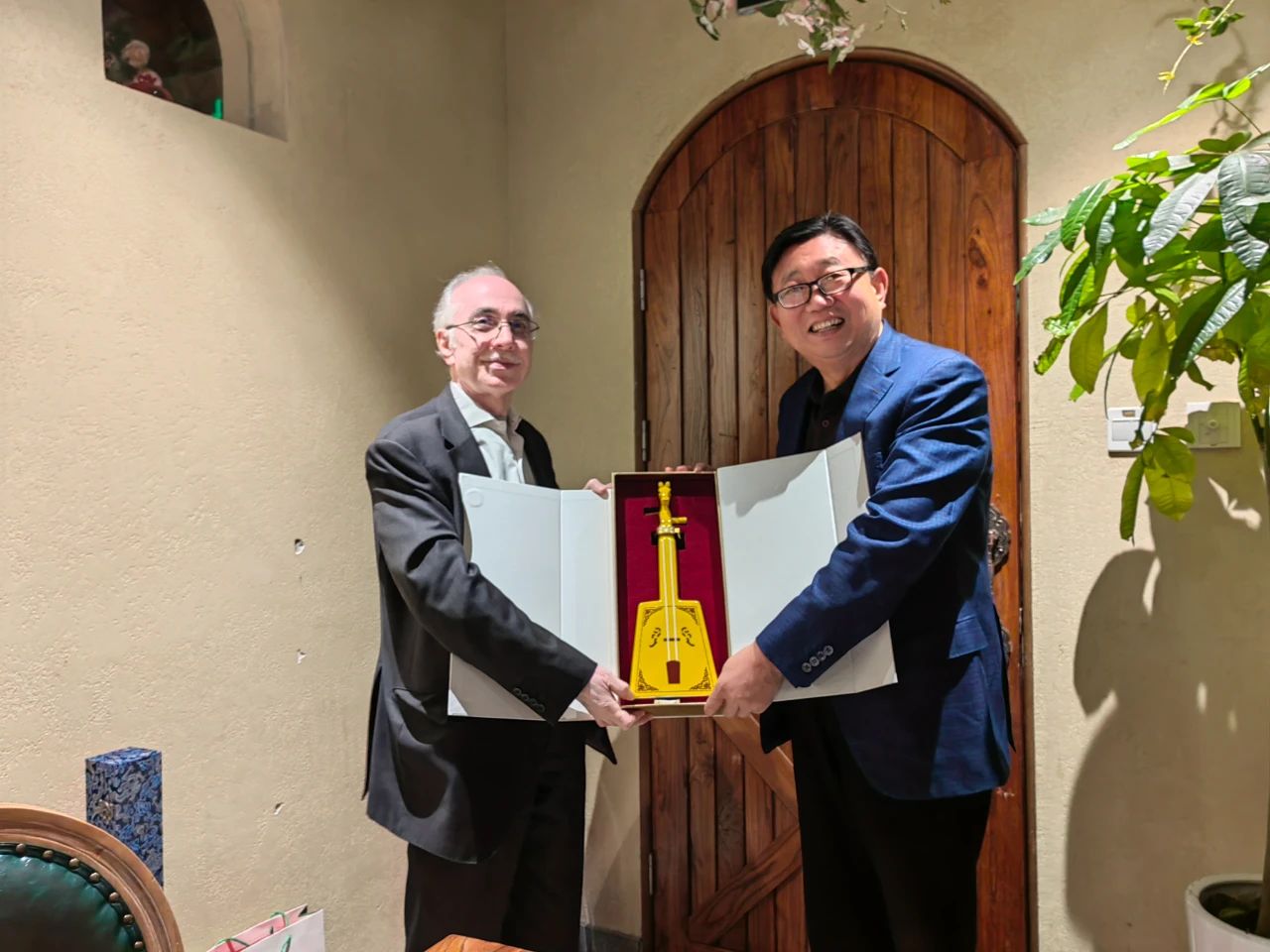 e5ccf87f8f68f068c83ec102f3995050.jpg e5ccf87f8f68f068c83ec102f3995050.jpg