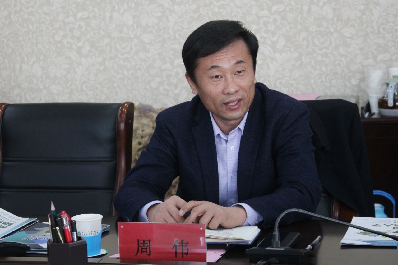 f8eca31246e24971bf91e3171403f24d.jpg f8eca31246e24971bf91e3171403f24d.jpg