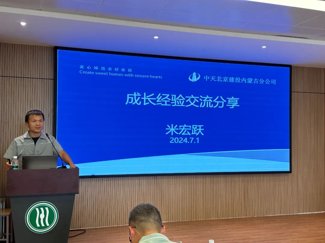 e063df8e9e86c72985df97e4a19caee4.jpg e063df8e9e86c72985df97e4a19caee4.jpg