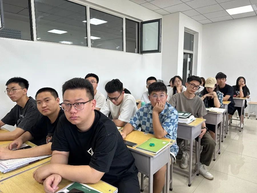 b085812e9f315c0f0b8a6ae06aff7b2a.jpg b085812e9f315c0f0b8a6ae06aff7b2a.jpg